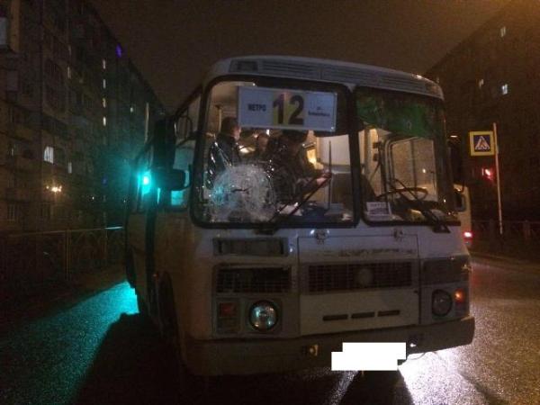 Пассажирский автобус «ПАЗ» сбил в Ставрополе молодого человека
